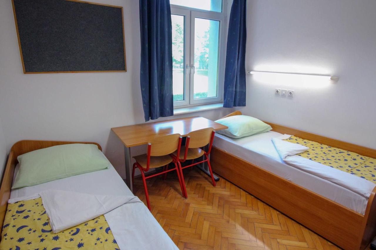 Dijaski Dom Bezigrad Ljubljana Hostel Eksteriør billede