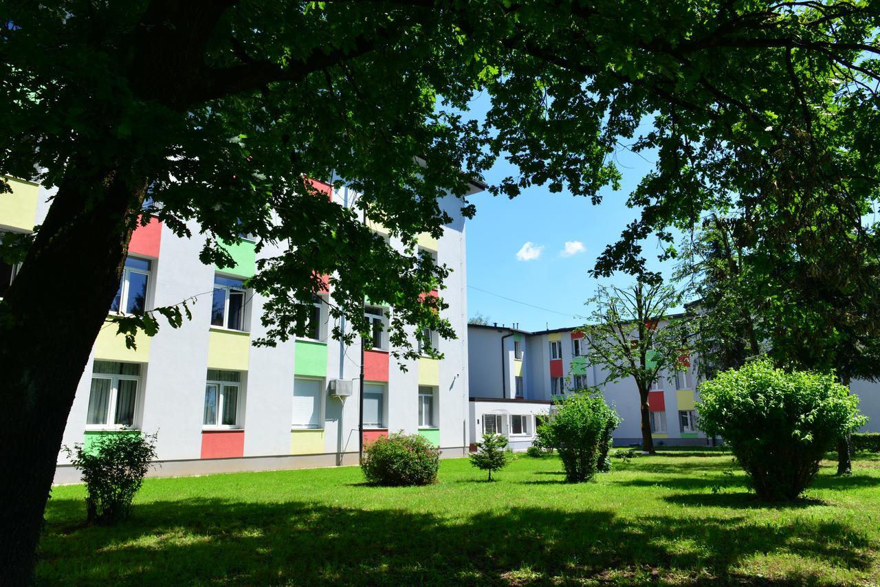 Dijaski Dom Bezigrad Ljubljana Hostel Eksteriør billede